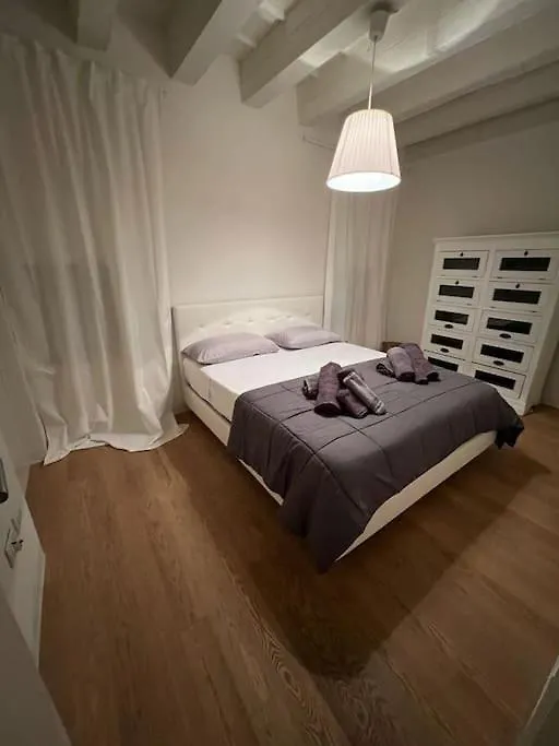 I-Homes Casa Arnaldi فيتشنزا 0*,